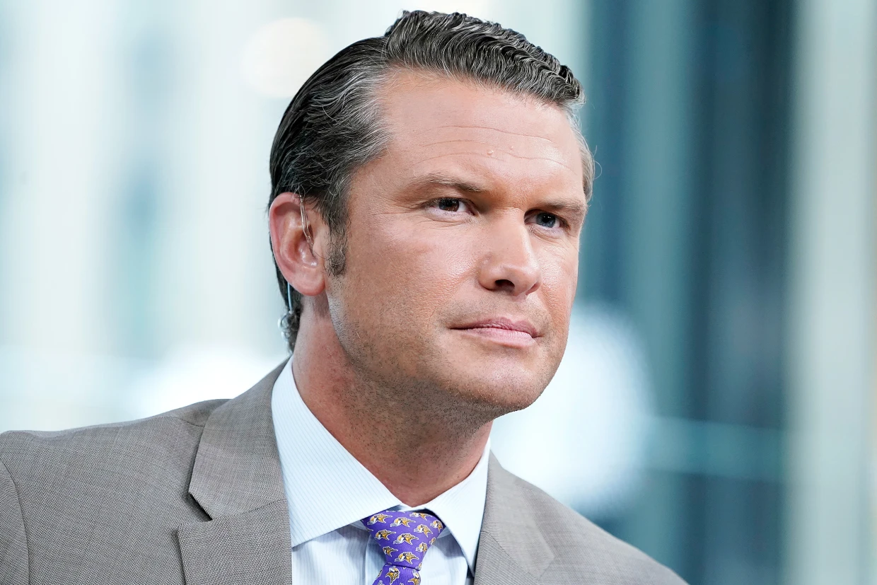 Trump elige al presentador de Fox News Pete Hegseth como secretario de Defensa